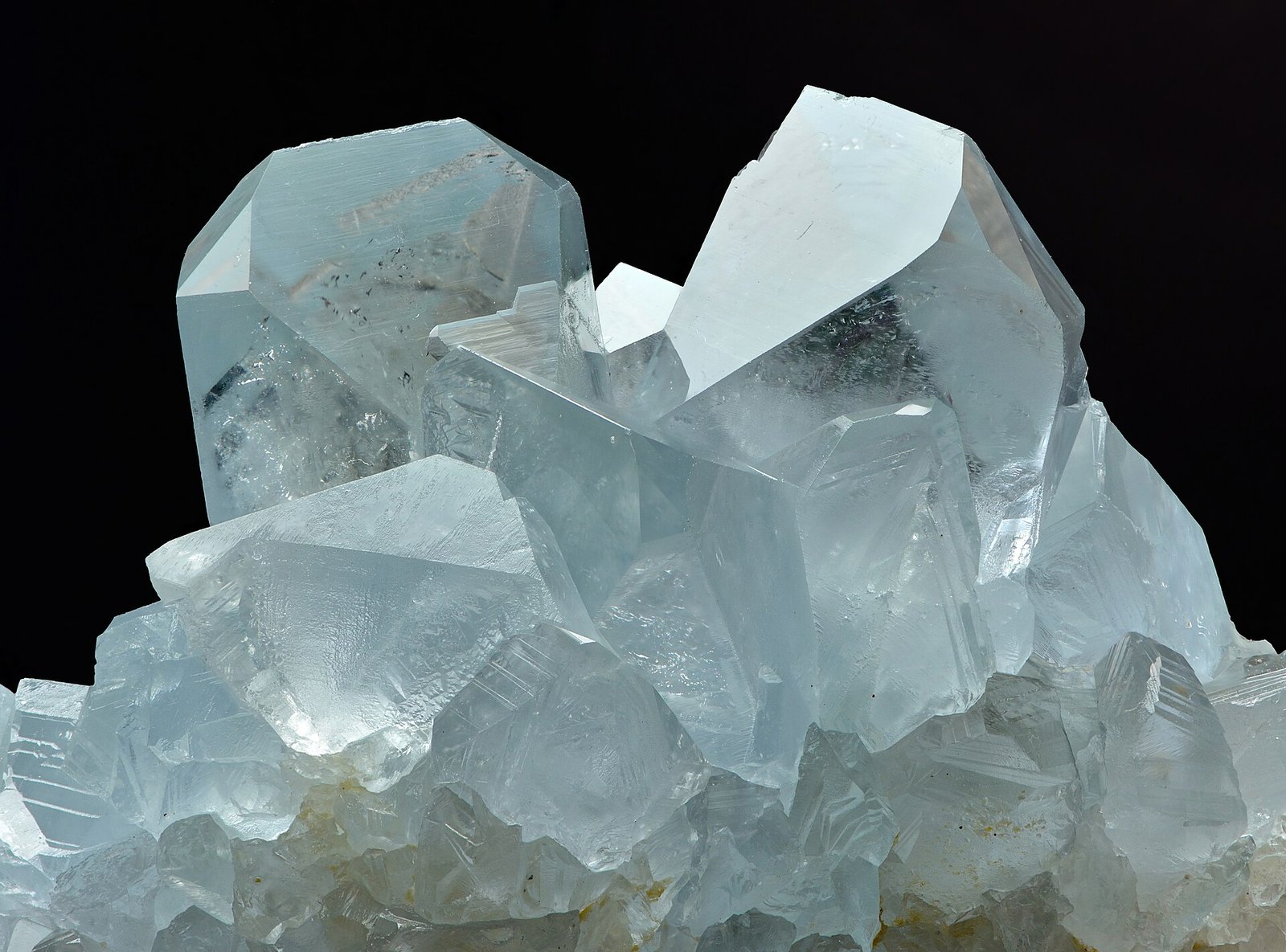 Pale blue celestite crystals in a geode